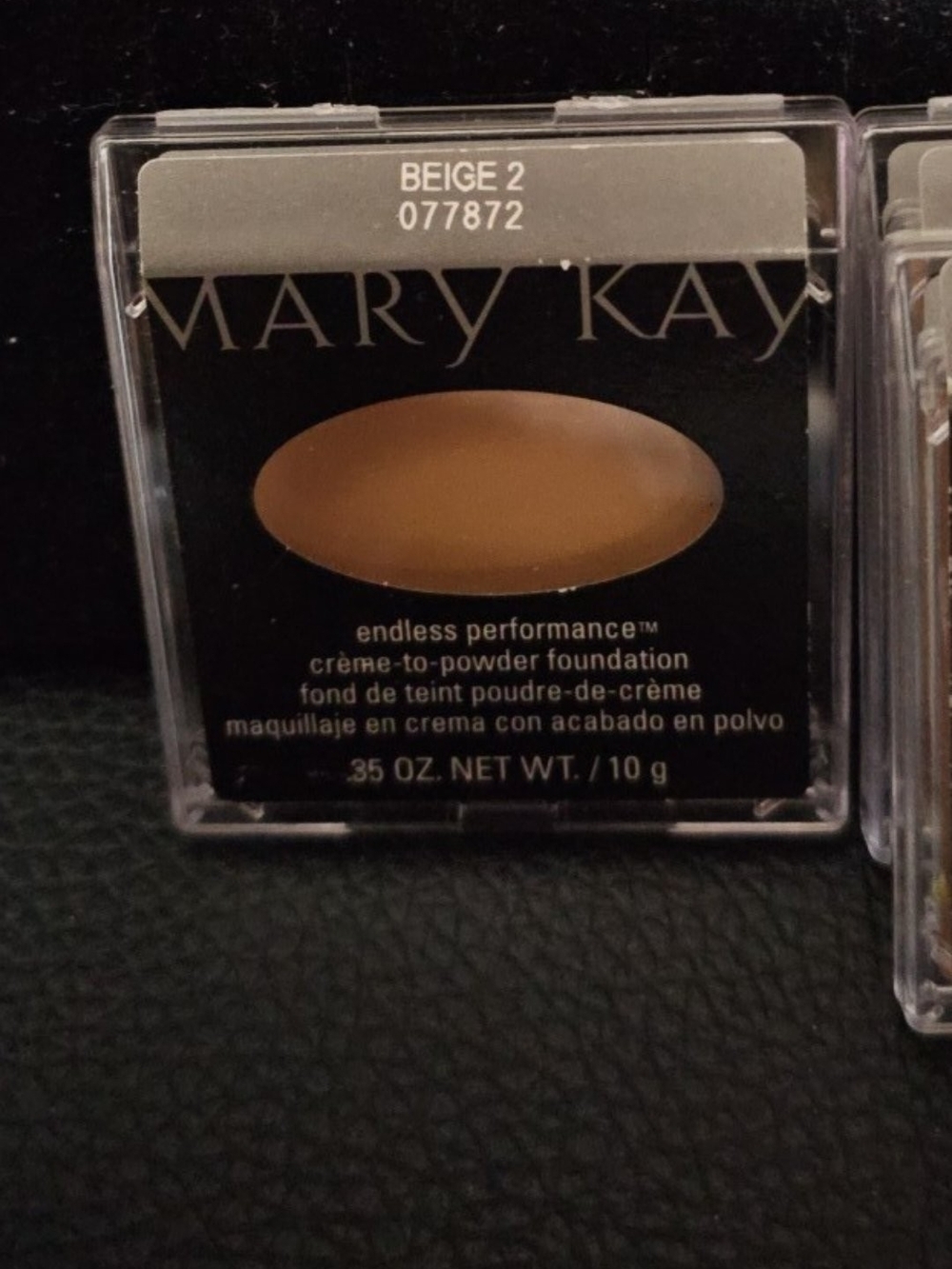 Mary Kay Endless Performance Crème-to-Powder Foundation - Beige 2